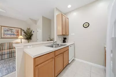 2402 Caravelle Circle, Kissimmee, FL 34746 - Photo 8
