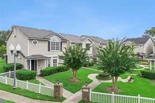 12192 Shady Spring Way, Orlando, FL 32828 - Photo 2