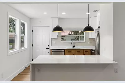 1910 Curry Ford Road, Orlando, FL 32806 - Photo 10