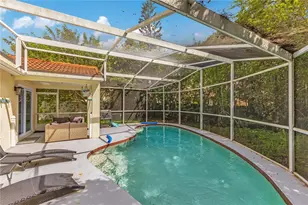 2346 Cordova Ct, Kissimmee, FL 34743 - Photo 2