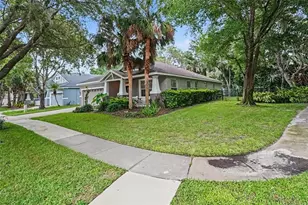 15536 Gannetglade Ln, Lithia, FL 33547 - Photo 2