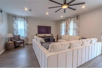 1261 Lone Palm Way, Saint Cloud, FL 34771 - Photo 6