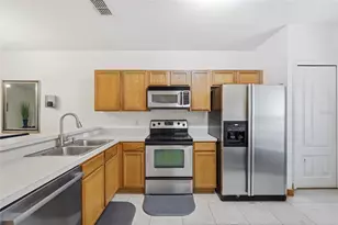 417 Wilton Cir, Sanford, FL 32773 - Photo 8