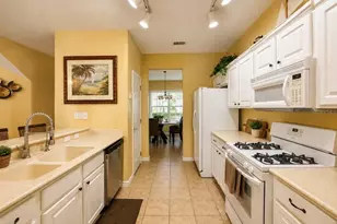 8027 Acadia Estates Ct, Kissimmee, FL 34747 - Photo 6