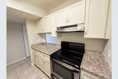 3244 S Semoran Boulevard #24, Orlando, FL 32822 - Photo 4