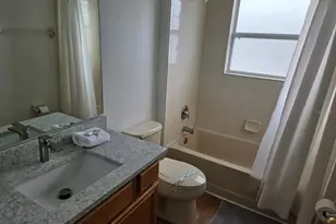 256 Sevilla Ave, Davenport, FL 33897 - Photo 14