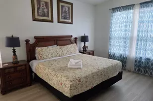 256 Sevilla Ave, Davenport, FL 33897 - Photo 10
