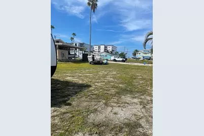 14065 Palm St, Madeira Beach, FL 33708 - Photo 46