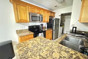 2504 Grassy Point Dr, Lake Mary, FL 32746 - Photo 2