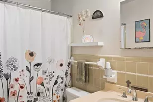 212 E Harvard St, Orlando, FL 32804 - Photo 10
