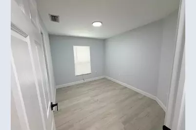 445 NW 10th Avenue, Webster, FL 33597 - Photo 10