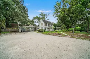 1509 W Windhorst Rd, Brandon, FL 33510 - Photo 2