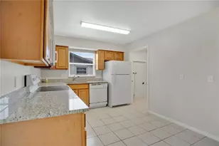 130 Kasey Dr, Orlando, FL 32807 - Photo 12