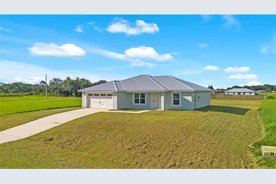 8833 Hampshire Drive, Sebring, FL 33876 - Photo 2