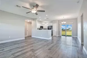 8833 Hampshire Dr, Sebring, FL 33876 - Photo 4