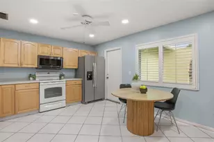 3135 Autumnwood Trail, Apopka, FL 32703 - Photo 10