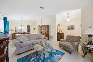 6169 Froggatt St, Orlando, FL 32835 - Photo 6
