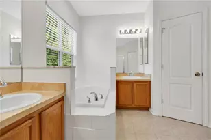 2541 Peekskill Rd, Valrico, FL 33594 - Photo 18