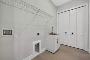 9668 President Cir, Port Charlotte, FL 33981 - Photo 24
