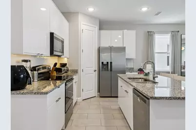 7965 Formosa Valley Place, Kissimmee, FL 34747 - Photo 8