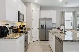 7965 Formosa Vly Pl, Kissimmee, FL 34747 - Photo 8