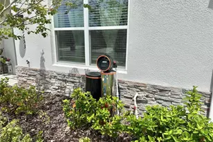 5653 Brosnan Rd, Saint Cloud, FL 34771 - Photo 2