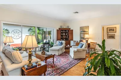 2175 S Countryside Circle S, Orlando, FL 32804 - Photo 2