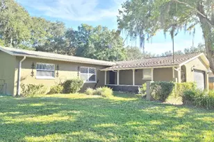 1581 Starfish St, Kissimmee, FL 34744 - Photo 2