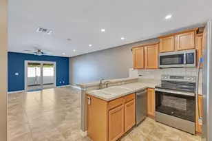 942 Coquina Rock St, Orlando, FL 32828 - Photo 14