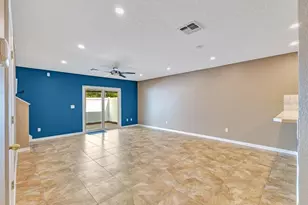 942 Coquina Rock St, Orlando, FL 32828 - Photo 10