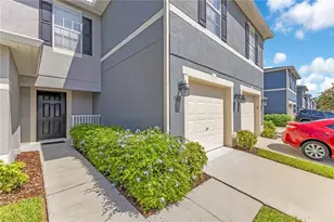 942 Coquina Rock St, Orlando, FL 32828 - Photo 2