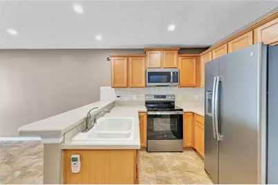 942 Coquina Rock Street, Orlando, FL 32828 - Photo 16