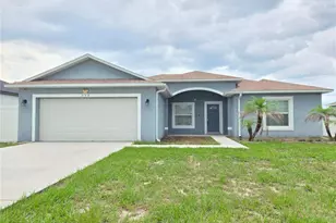 356 Gardenia Ct, Poinciana, FL 34759 - Photo 1