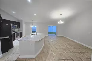 356 Gardenia Ct, Poinciana, FL 34759 - Photo 4