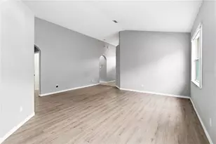 2412 Runyon Cir, Orlando, FL 32837 - Photo 8