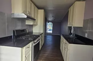 617 W Lemon St, Davenport, FL 33837 - Photo 2