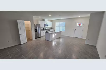 1639 Bitteroot Street, Kissimmee, FL 34744 - Photo 10