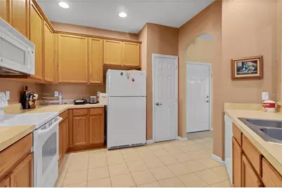 3351 Whitestone Circle #305, Kissimmee, FL 34741 - Photo 8