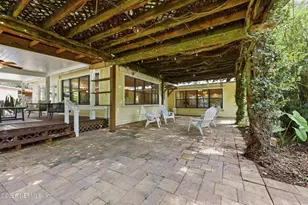 7932 Breezy Point Rd W, Melrose, FL 32666 - Photo 52