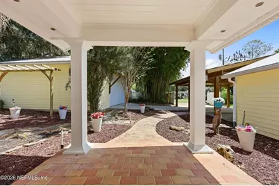 7932 Breezy Point Road W, Melrose, FL 32666 - Photo 6