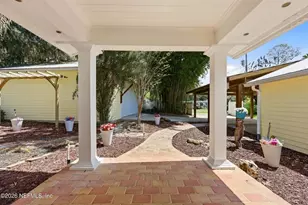7932 Breezy Point Rd W, Melrose, FL 32666 - Photo 6