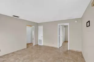 145 Dorchester Ct, Kissimmee, FL 34758 - Photo 4