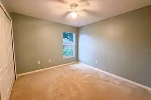 6941 Crown Lake Dr, Gibsonton, FL 33534 - Photo 12