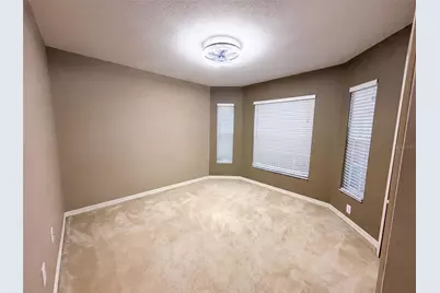 6941 Crown Lake Drive, Gibsonton, FL 33534 - Photo 10