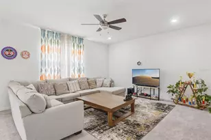 9963 Sunrise Vw Ct, Seffner, FL 33584 - Photo 6