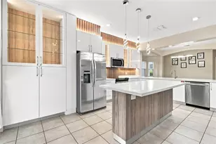 8667 La Isla Dr, Kissimmee, FL 34747 - Photo 54