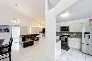 3549 Spring Land Dr, Orlando, FL 32818 - Photo 2