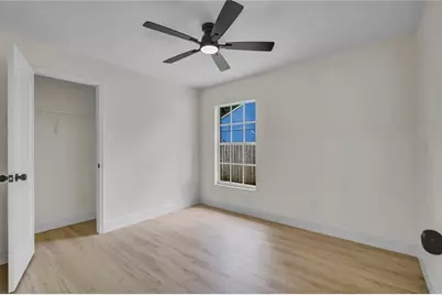 8320 Southern Forest Drive, Orlando, FL 32829 - Photo 16