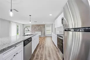 8531 Horizon Ln, Hudson, FL 34667 - Photo 16