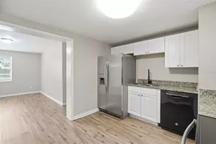 3209 N 45th St, Tampa, FL 33605 - Photo 8